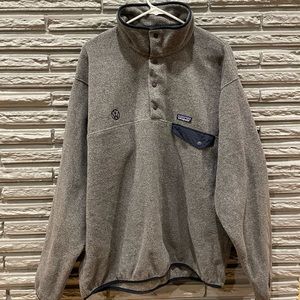 Patagonia Mens Synchilla Snap-T Pullover Fleece Gray/Navy Volkswagen Logo Large
